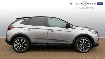 Grey Used 2020 Vauxhall Grandland X SRi SUV | £13,344 (Fair price)
