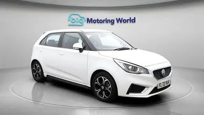 Used MG MG3 Exclusive 106 HP (77 kW) 2023 White Hatchback