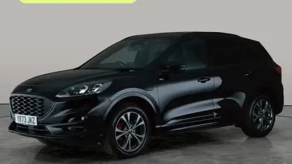 Second-hand Ford Kuga ST-Line 224 CP (164 kW) 2023 Negru SUV