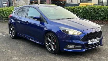 Blue Used 2015 Ford Focus ST Hatchback | £8,700 (Fair price)