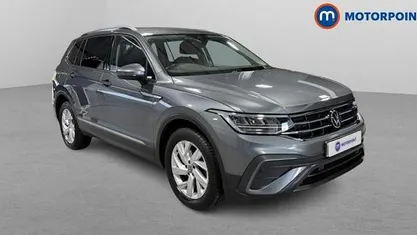Used VW Tiguan Allspace Life 150 HP (110 kW) 2023 Grey SUV