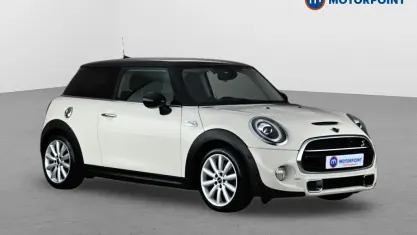 Used Mini Cooper S Classic 192 HP (141 kW) 2019 White Hatchback