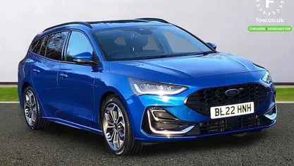 Used Ford Focus ST-Line 155 HP (114 kW) 2022 Blue Estate