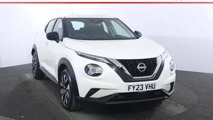 Used Nissan Juke Acenta 114 HP (83 kW) 2023 White SUV