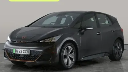 Begagnad Cupra Born 150 kW (204 HK) 2024 Halvkombi
