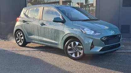 New Hyundai i10 Advanced 63 HP (46 kW) 2025 Green Hatchback