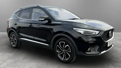 Begagnad MG ZS Exclusive 106 HK (77 kW) 2024 SUV