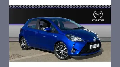 Used Toyota Yaris Hybrid 101 HP (74 kW) 2019 Hatchback