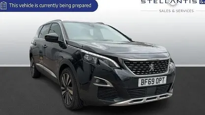 Used Peugeot 5008 Premium 131 HP (96 kW) 2020 SUV