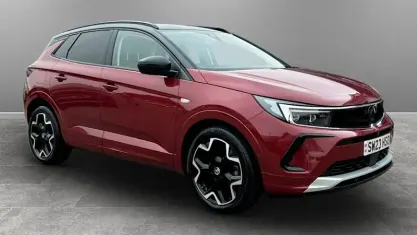 Used Vauxhall Grandland X Ultimate 131 HP (96 kW) 2023 Red SUV