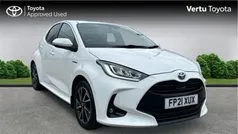 Used 2021 Toyota Yaris Hybrid Design Hatchback | £15,290 (Fair price)