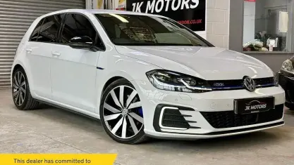 Used VW Golf VII Advance 204 HP (150 kW) 2020 Hatchback