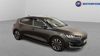 Gebraucht Ford Focus Titanium 120 PS (88 kW) 2022 Grau Kleinwagen