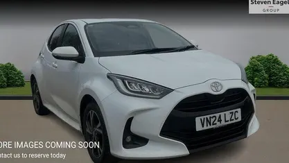 Used Toyota Yaris Hybrid Design 116 HP (85 kW) 2026 Hatchback