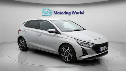 Used Hyundai i20 Premium 101 HP (74 kW) 2025 Grey Hatchback