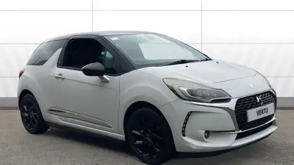Used DS Automobiles DS3 110 HP (80 kW) 2017 White Hatchback