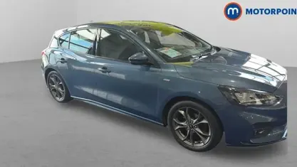 Used Ford Focus ST-Line 125 HP (91 kW) 2019 Blue Hatchback