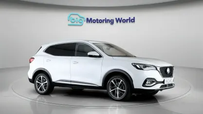 Used MG HS Exclusive 162 HP (119 kW) 2023 White SUV