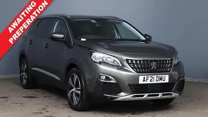 Used 2020 Peugeot 5008 Allure Estate | £18,000 (Fair price)