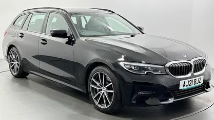 Used BMW 330e Sport Line 292 HP (214 kW) 2021 Estate
