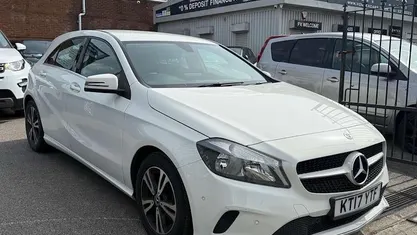 Used Mercedes A160 Executive 102 HP (75 kW) 2017 White Hatchback