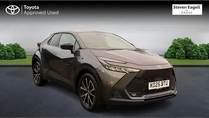 Used 2025 Toyota C-HR Design SUV | £27,834 (Fair price)