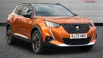 Second-hand Peugeot 2008 Premium 155 CP (114 kW) 2022 SUV