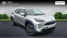 Used 2025 Toyota Yaris Hybrid Estate | £23,101 (Fair price)