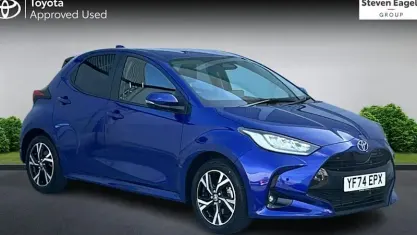 Used Toyota Yaris Design 116 HP (85 kW) 2024 Blue Hatchback