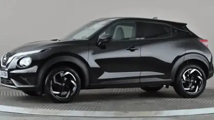 Used Nissan Juke N-Connecta 114 HP (83 kW) 2023 Black SUV