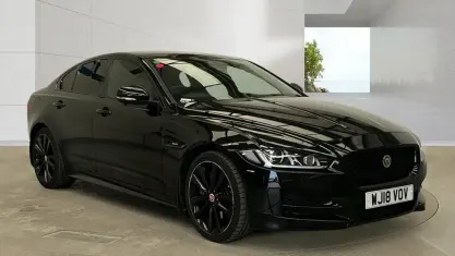 Used Jaguar XE R-Sport 250 HP (183 kW) 2018 Black Sedan