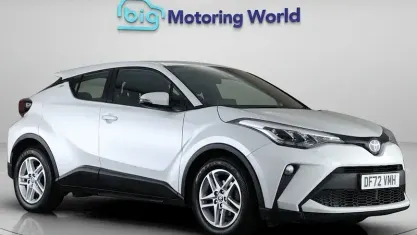Second-hand Toyota C-HR 122 CP (89 kW) 2023 SUV
