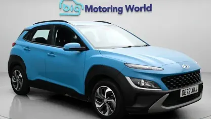Usado Hyundai Kona SE 141 HP (103 kW) 2022 Azul SUV