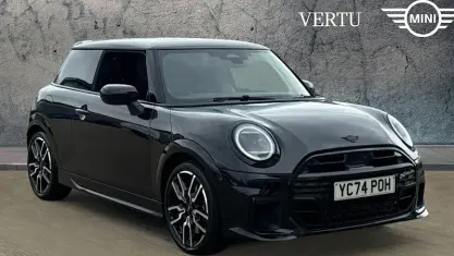 Used Mini Cooper Sport 204 HP (150 kW) 2024 Black Hatchback