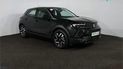 Begagnad Vauxhall Mokka Design Edition 100 kW (136 HK) 2024 Svart SUV