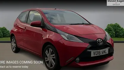 Used Toyota Aygo x-press 69 HP (50 kW) 2016 Hatchback