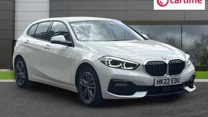 Used BMW 118 Sport Line 136 HP (100 kW) 2022 White Hatchback