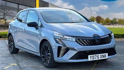 Used 2025 Renault Clio V Esprit Alpine Hatchback | £22,495 (Fair price)