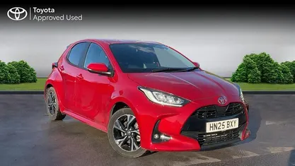 Scarlett flare Used 2025 Toyota Yaris Hybrid Design Hatchback | £20,895 (Good price)