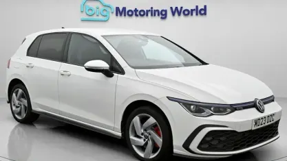 Used VW Golf VIII GTE 245 HP (180 kW) 2023 White Hatchback