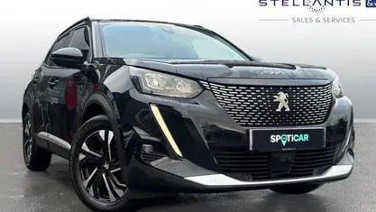 Used Peugeot 2008 Allure 101 HP (74 kW) 2021 SUV