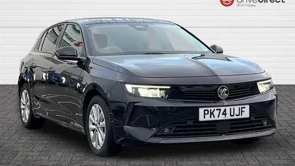 Black Used 2024 Vauxhall Astra Design Edition Hatchback | £14,500 (Fair price)