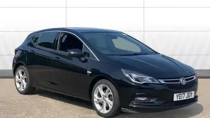 Begagnad Vauxhall Astra SRi 150 HK (110 kW) 2019 Halvkombi