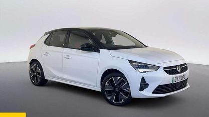Używany Vauxhall Corsa-e SRi 100 kW (136 KM) 2020 Biały Hatchback