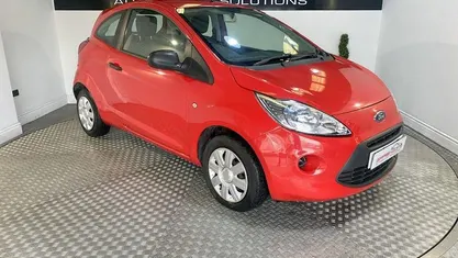 Used Ford Ka Studio 69 HP (50 kW) 2015 Red Hatchback