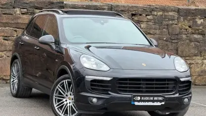 Used Porsche Cayenne 385 HP (283 kW) 2017 SUV