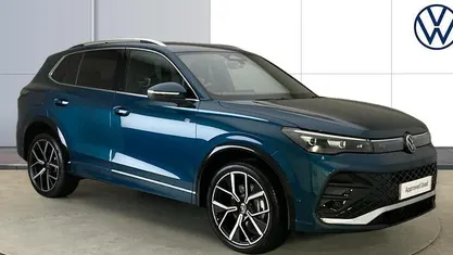 Used 2025 VW Tiguan R-line SUV | £35,440 (Good price)