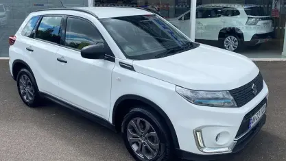 Used Suzuki Vitara 129 HP (94 kW) 2023 White SUV