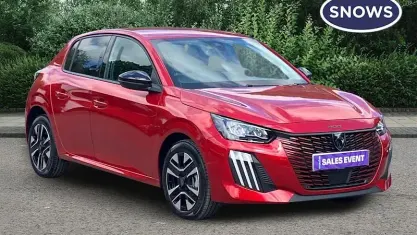 Second-hand Peugeot 208 Allure 102 CP (75 kW) 2025 Hatchback