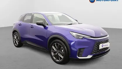 Used Lexus LBX 136 HP (100 kW) 2025 Blue SUV